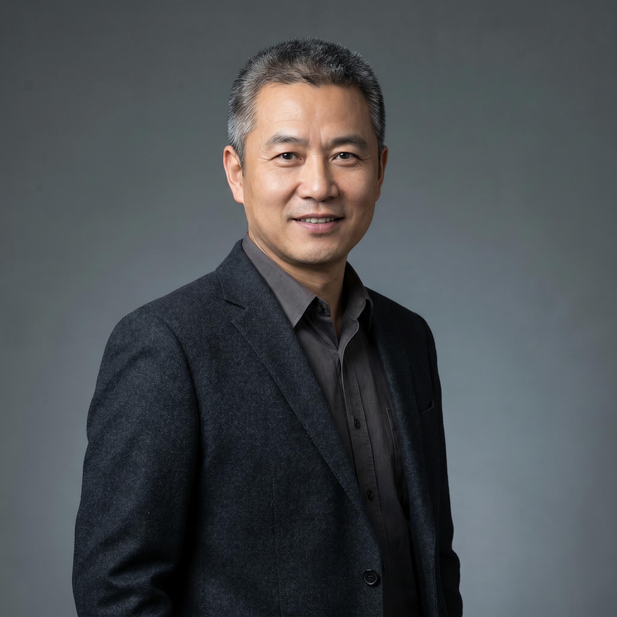 大奶少妇导演陈明远